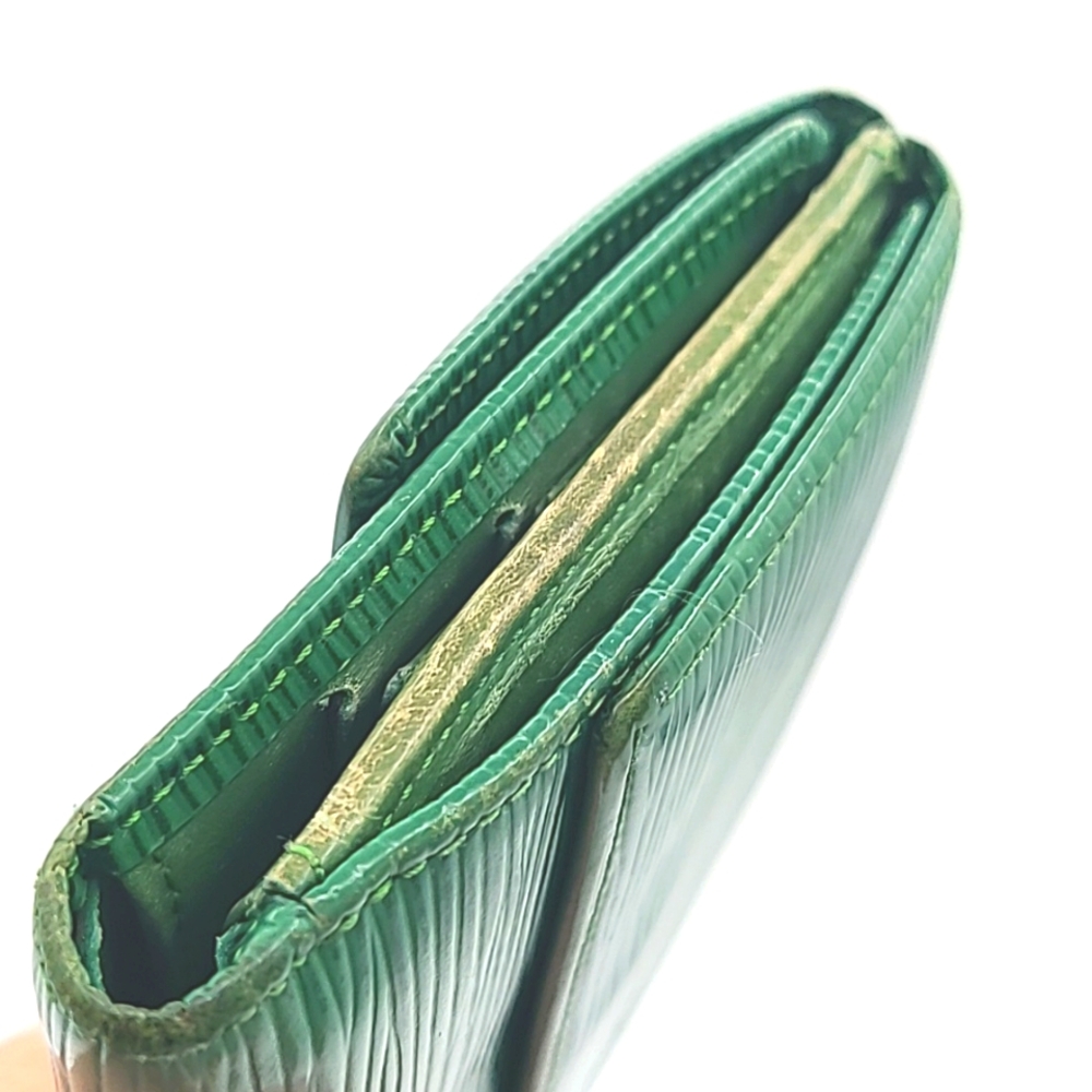 Louis Vuitton Epi Green Leather Compact Wallet - Picture 5 of 16